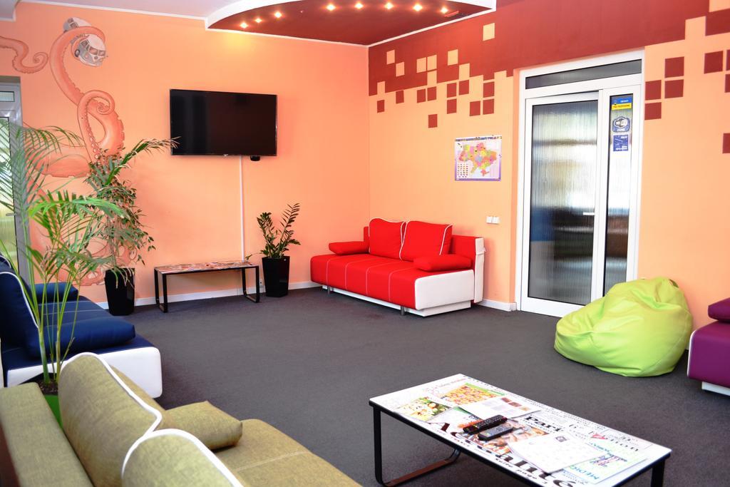 לבוב Wanted Hostel מראה חיצוני תמונה