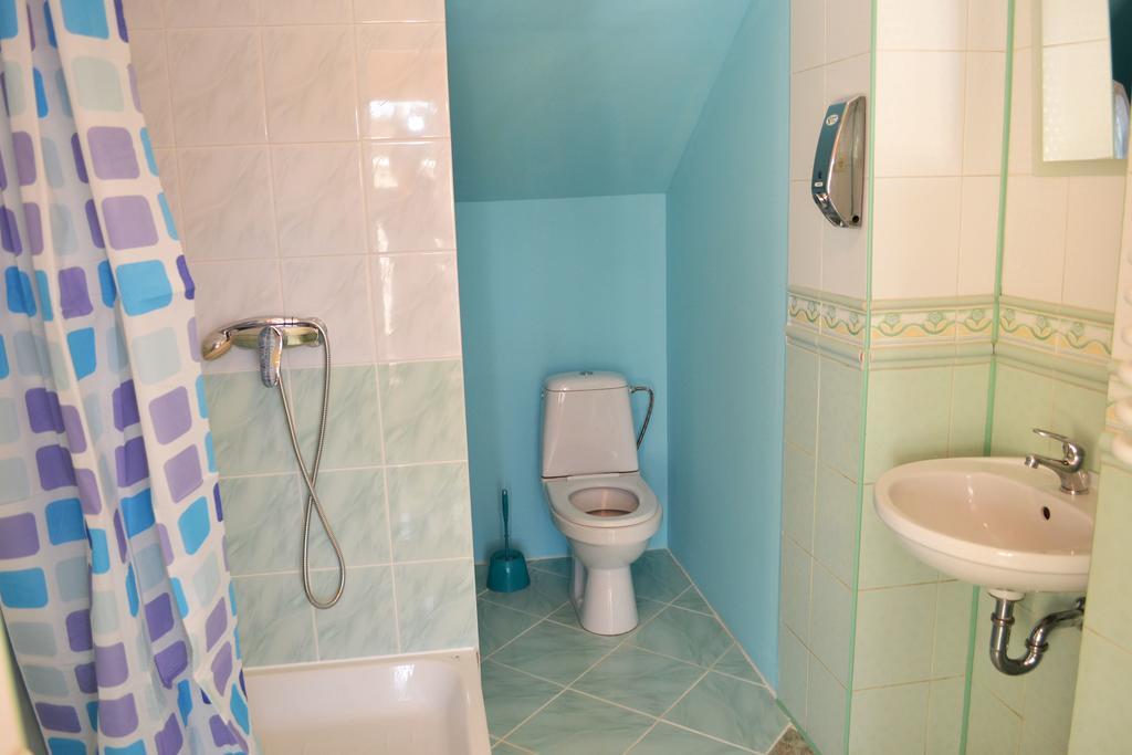 לבוב Wanted Hostel מראה חיצוני תמונה